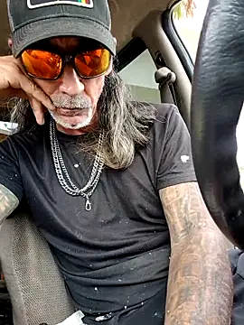 Snapshot of crassanova chatting on 10-05-25, 06:50 crassanova online show from 10-05-25, 06:50