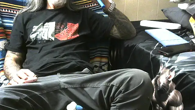 crassanova online show from 04-16-26, 07:09