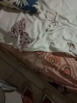 Gauderio40 online show from 12-16-25, 01:10