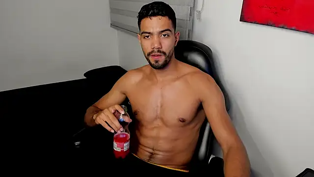 Simplee guyy online show from 06-04-26, 04:18