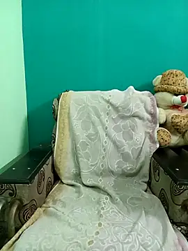 Cute purnima online show from 09-28-25, 02:44