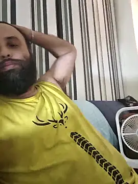 Hothunkdelhi online show from 11-13-25, 04:17