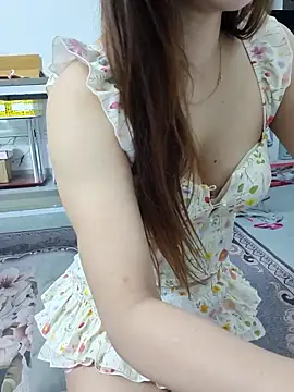 Snapshot of susu_baby chatting on 04-28-26, 01:15 susu baby online show from 04-28-26, 01:15