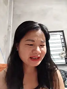 kute-00 online show from 11-13-25, 09:14