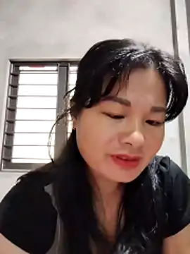 kute-00 online show from 11-19-25, 02:22