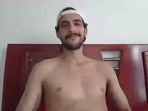 Snapshot of mochakkdj chatting on 10-20-25, 01:22 mochakkdj online show from 10-20-25, 01:22