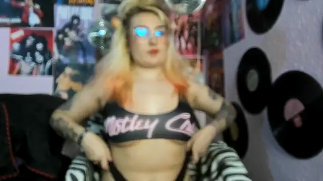 Avril Maria online show from 03-26-26, 07:19