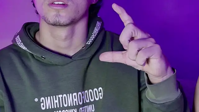 Laura and Kevin online show from 09-19-25, 02:07