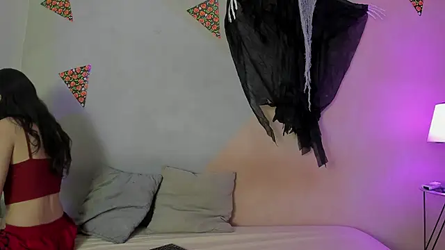 Laura and Kevin online show from 11-10-25, 01:54