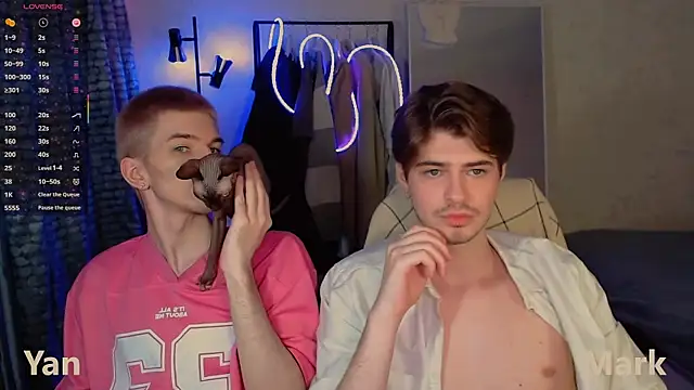 Snapshot of itsyanbb chatting on 12-14-25, 04:51 itsyanbb online show from 12-14-25, 04:51