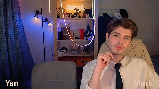 Snapshot of itsyanbb chatting on 12-19-25, 04:30 itsyanbb online show from 12-19-25, 04:30