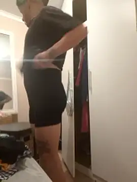 macmaddy8989 online show from 02-14-26, 08:16