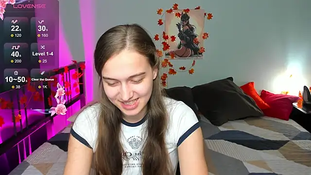 Alisa  Kelly online show from 10-29-25, 01:41