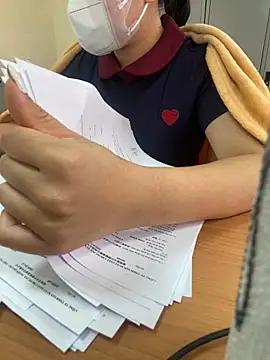 Snapshot of ThuPhuong-Tr chatting on 10-09-25, 01:58 ThuPhuong-Tr online show from 10-09-25, 01:58