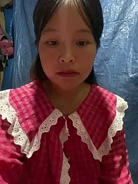 Snapshot of O_o_UwU_o_O chatting on 09-13-25, 06:57 O o UwU o O online show from 09-13-25, 06:57