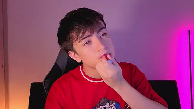 Snapshot of onlinenico chatting on 11-29-25, 08:01 onlinenico online show from 11-29-25, 08:01