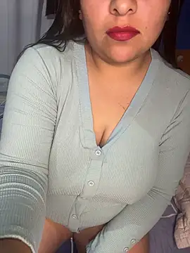 Luci Sweet22 online show from 05-19-26, 03:13