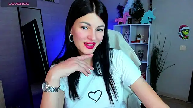 O1d Lady online show from 12-18-25, 08:09