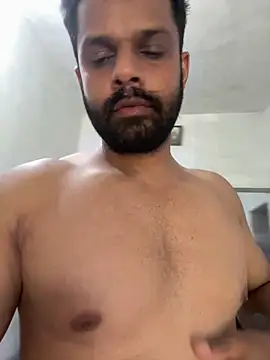 Snapshot of Vineeth3906 chatting on 06-15-26, 07:43 Vineeth3906 online show from 06-15-26, 07:43