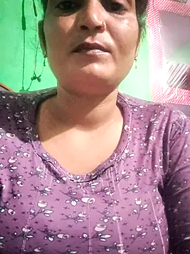 Kavya hot online show from 11-18-25, 01:15