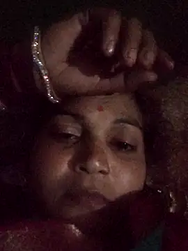 Kavya hot online show from 05-19-26, 04:46
