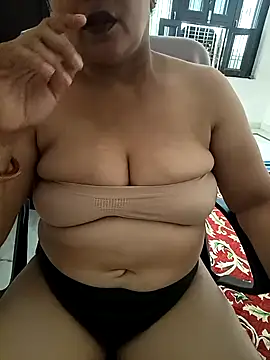 Snapshot of angel_ridhi chatting on 09-23-25, 05:43 angel ridhi online show from 09-23-25, 05:43