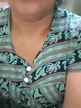 Snapshot of angel_ridhi chatting on 02-22-26, 01:42 angel ridhi online show from 02-22-26, 01:42