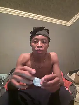 Snapshot of Tookey012 chatting on 09-13-25, 07:13 Tookey012 online show from 09-13-25, 07:13