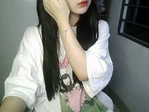 Annabelle-e online show from 10-10-25, 05:34