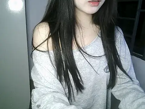 Annabelle-e online show from 10-26-25, 03:18