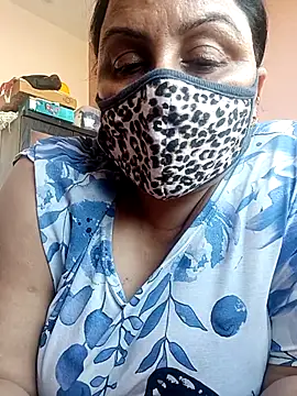 Rakhi sawant143 online show from 06-22-26, 11:07