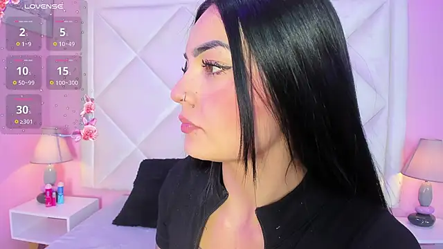 Miaa Smithh   online show from 04-07-26, 09:04