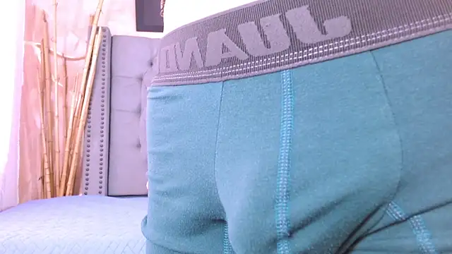 Luke Carter online show from 02-05-26, 01:16