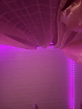 luluzinhax online show from 04-14-26, 05:02