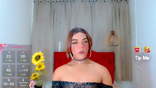 Cristal Villael online show from 11-03-25, 06:14