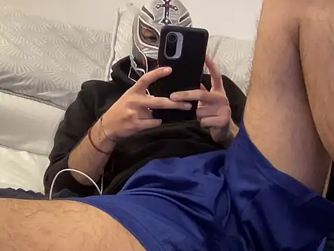 Snapshot of Superwow54 chatting on 10-08-25, 11:57 Superwow54 online show from 10-08-25, 11:57