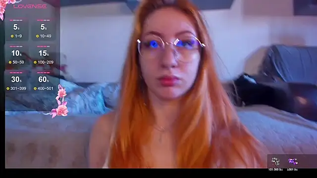 Snapshot of DaddysLittleSlutfox chatting on 11-25-25, 09:42 DaddysLittleSlutfox online show from 11-25-25, 09:42