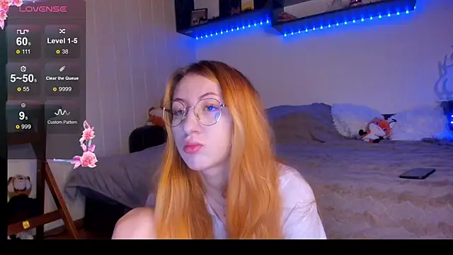 Snapshot of DaddysLittleSlutfox chatting on 12-15-25, 05:55 DaddysLittleSlutfox online show from 12-15-25, 05:55