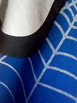 Snapshot of liss-su chatting on 09-09-25, 06:24 liss-su online show from 09-09-25, 06:24