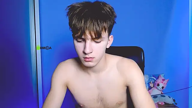 Snapshot of travis_wolf_ chatting on 09-17-25, 05:20 travis wolf online show from 09-17-25, 05:20