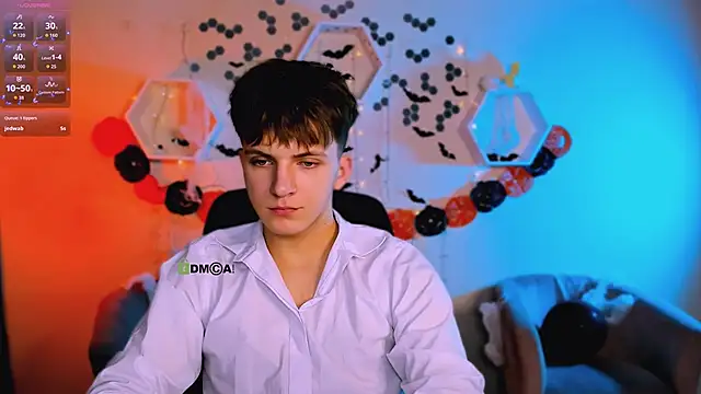 Snapshot of travis_wolf_ chatting on 11-02-25, 08:00 travis wolf online show from 11-02-25, 08:00