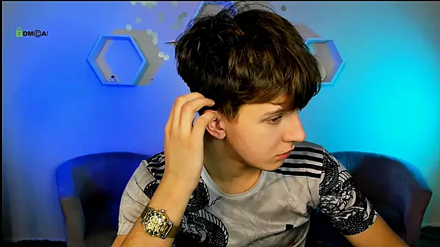 Snapshot of travis_wolf_ chatting on 12-03-25, 08:07 travis wolf online show from 12-03-25, 08:07