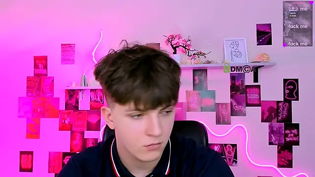 travis wolf  online show from 04-08-26, 08:25