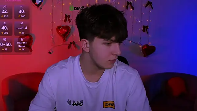 travis wolf  online show from 04-25-26, 08:39