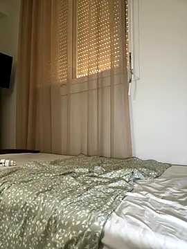 Snapshot of Merousexy282828 chatting on 09-12-25, 04:51 Merousexy282828 online show from 09-12-25, 04:51