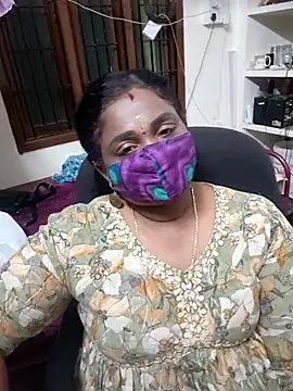 Snapshot of Tamil_Kavitha10 chatting on 11-28-25, 02:31 Tamil Kavitha10 online show from 11-28-25, 02:31