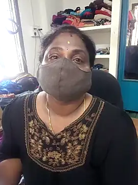 Snapshot of Tamil_Kavitha10 chatting on 05-20-26, 01:34 Tamil Kavitha10 online show from 05-20-26, 01:34