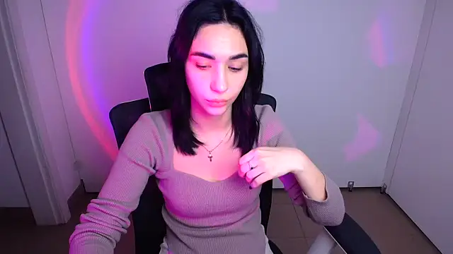 Bella Night4 online show from 10-11-25, 05:50