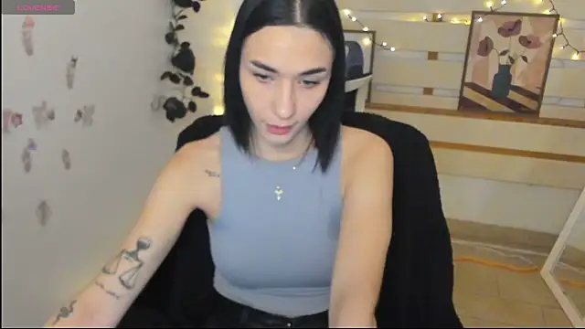 Snapshot of Bella_Night4 chatting on 01-12-26, 07:57 Bella Night4 online show from 01-12-26, 07:57