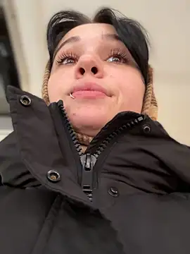 Snapshot of VendiMur chatting on 10-30-25, 02:57 VendiMur online show from 10-30-25, 02:57